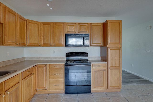 2011 9TH STREET NE, Winter Haven, FL 33881