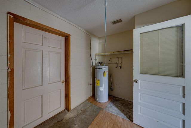 2011 9TH STREET NE, Winter Haven, FL 33881