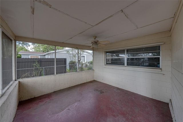 2011 9TH STREET NE, Winter Haven, FL 33881