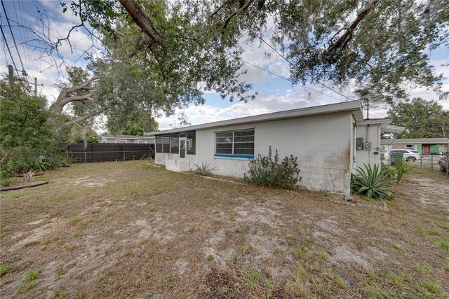 2011 9TH STREET NE, Winter Haven, FL 33881