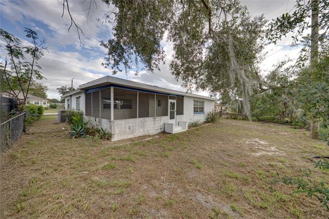 2011 9TH STREET NE, Winter Haven, FL 33881