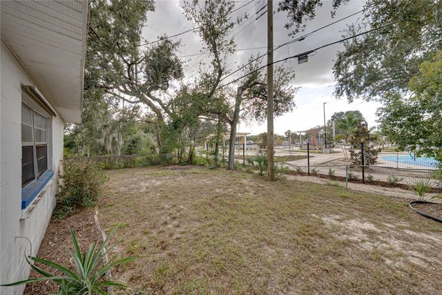 2011 9TH STREET NE, Winter Haven, FL 33881