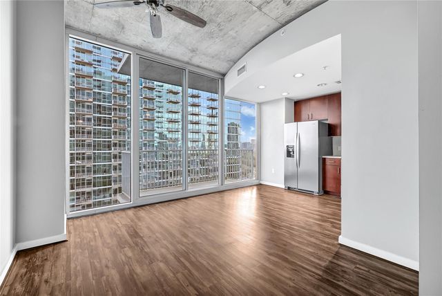 5925 Almeda Road 11306, Houston, TX 77004