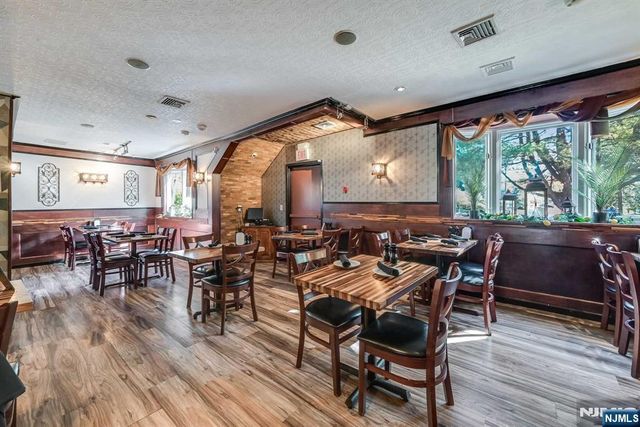 292 Passaic Avenue, Fairfield, NJ 07004