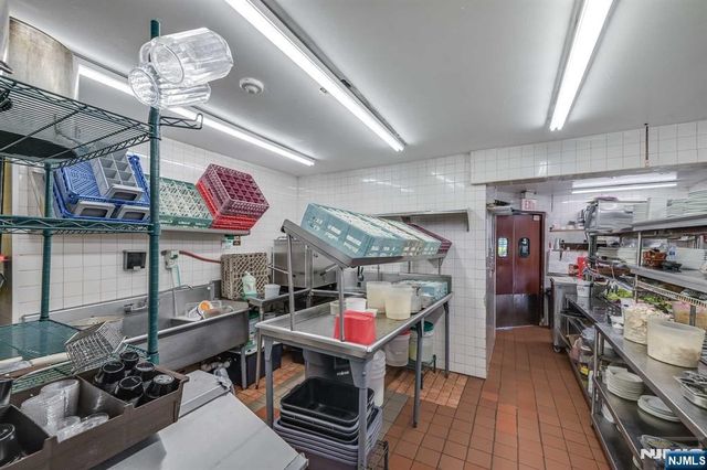 292 Passaic Avenue, Fairfield, NJ 07004