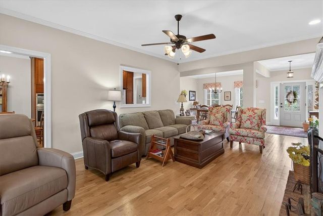 420 Gold Rush Trail, Ball Ground, GA 30107