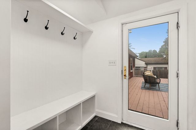 318 Mystic St, Arlington, MA 02474
