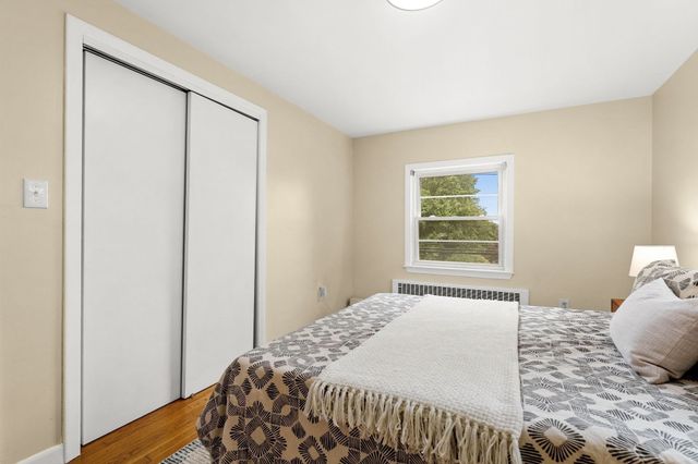 318 Mystic St, Arlington, MA 02474
