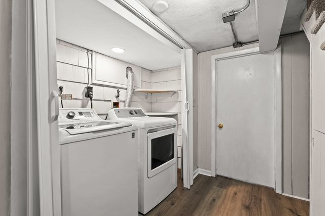 318 Mystic St, Arlington, MA 02474