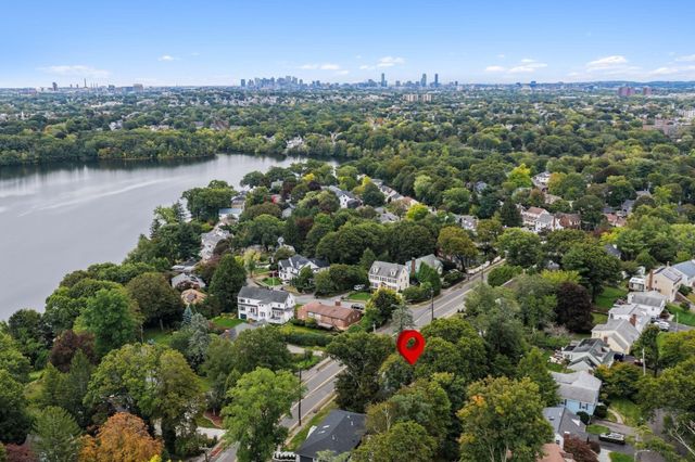 318 Mystic St, Arlington, MA 02474