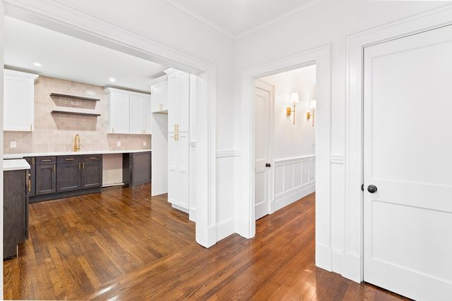 204 Lincoln St, Franklin, MA 02038