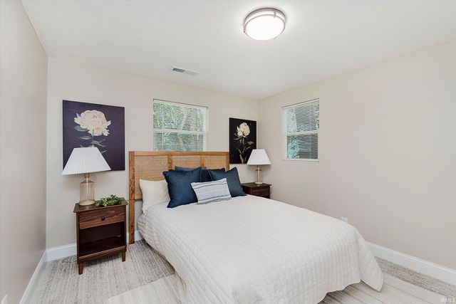 902 Rossville Avenue, Frankfort, IN 46041