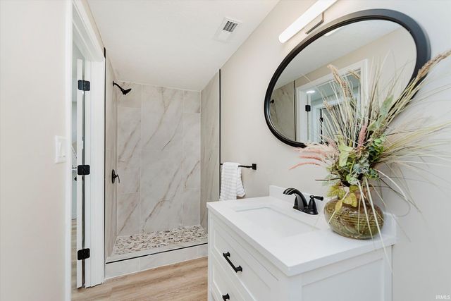 902 Rossville Avenue, Frankfort, IN 46041