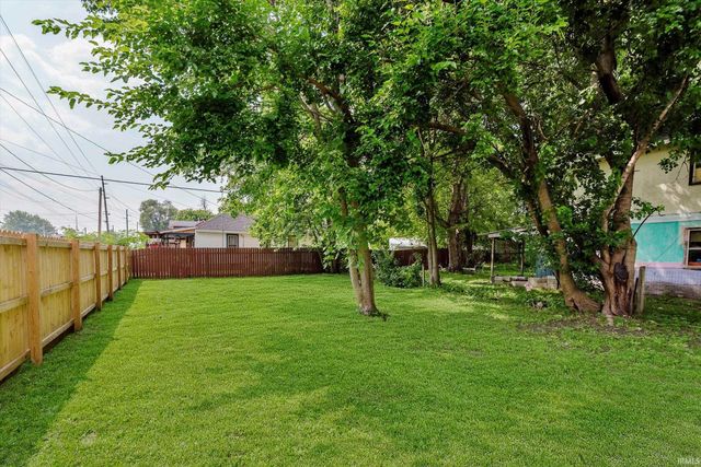 902 Rossville Avenue, Frankfort, IN 46041