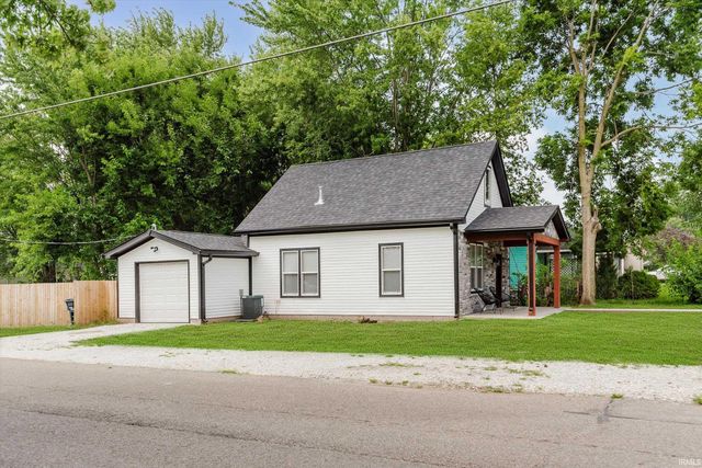 902 Rossville Avenue, Frankfort, IN 46041