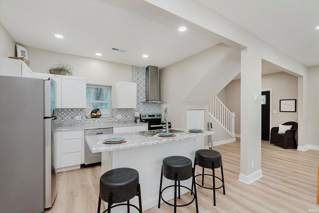 902 Rossville Avenue, Frankfort, IN 46041