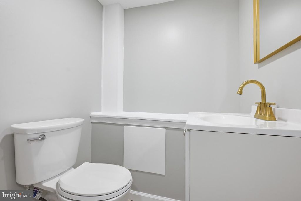 Image 27 of property listing at 22 RAINTREE, New Castle, DE 19720