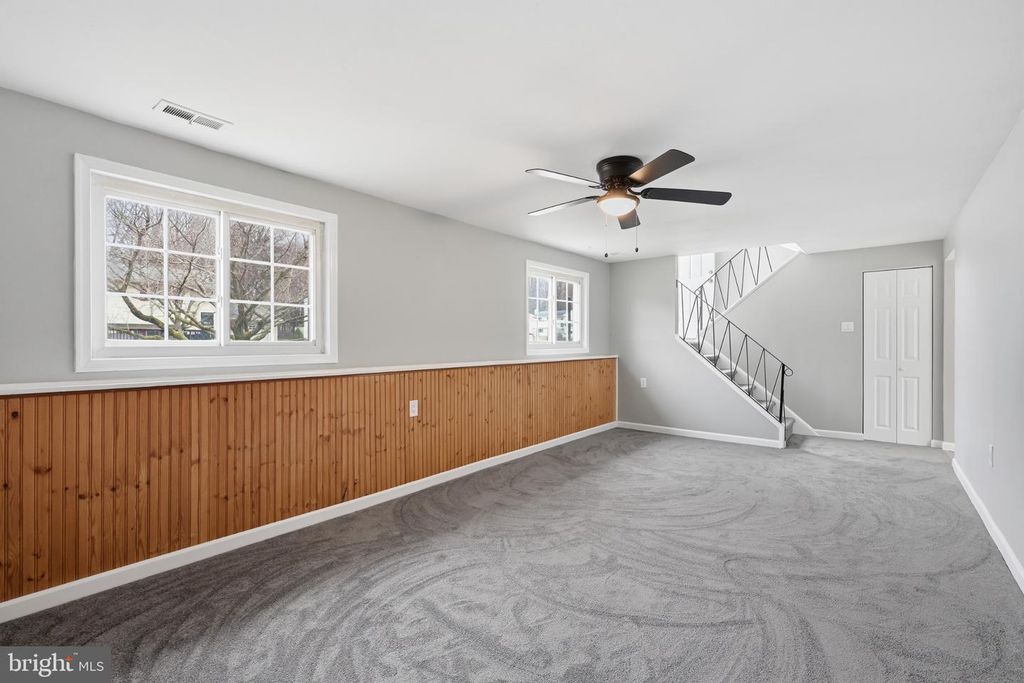 Image 4 of property listing at 22 RAINTREE, New Castle, DE 19720