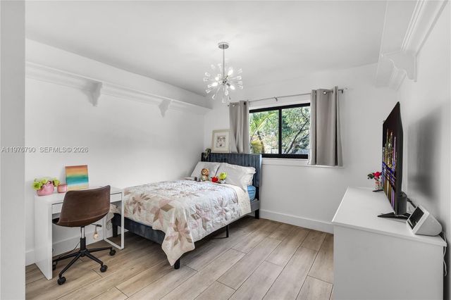 8001 SW 90th Ave, Miami, FL 33173