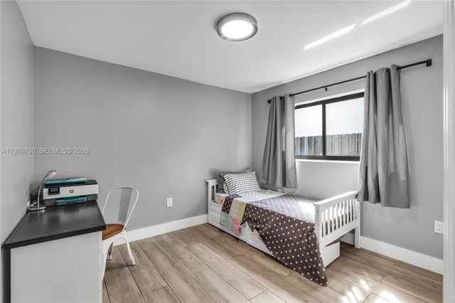 8001 SW 90th Ave, Miami, FL 33173