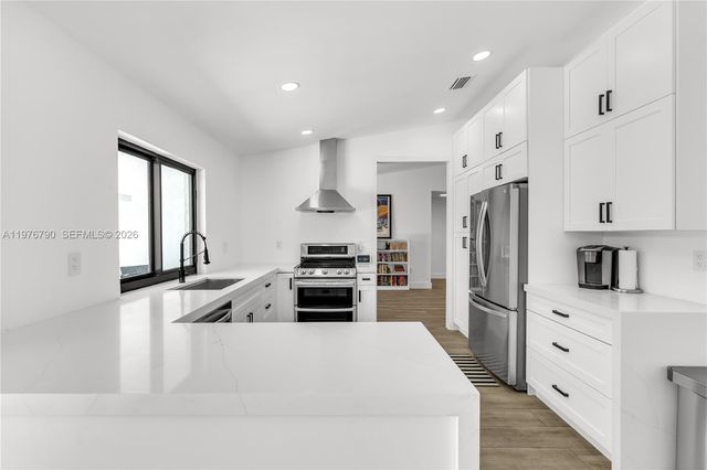 8001 SW 90th Ave, Miami, FL 33173