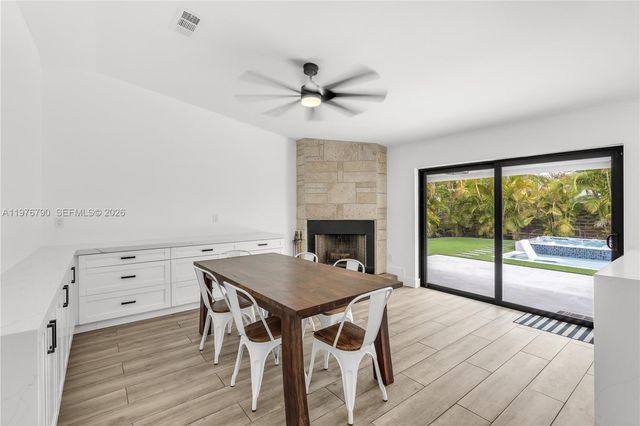 8001 SW 90th Ave, Miami, FL 33173