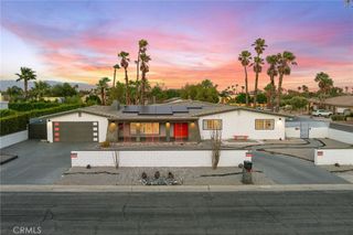 2306 Acacia Rd E, Palm Springs, CA 92262