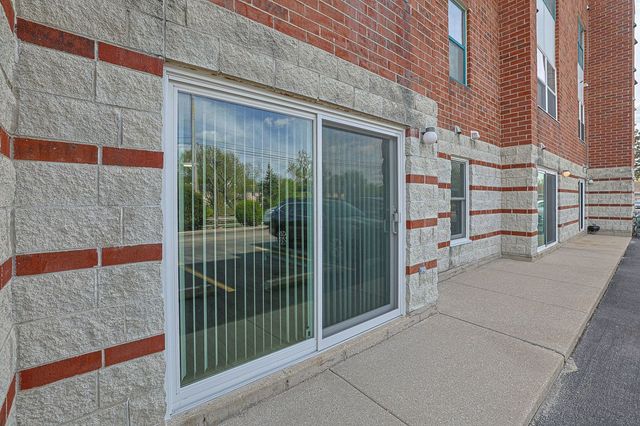 3265 Kirchoff Road 127, Rolling Meadows, IL 60008