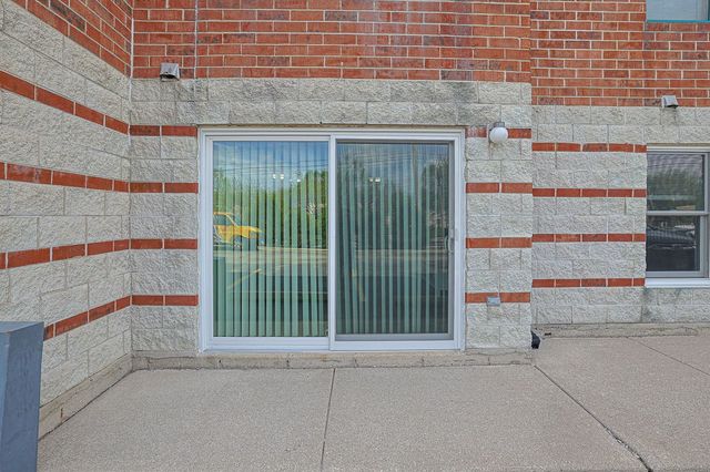 3265 Kirchoff Road 127, Rolling Meadows, IL 60008