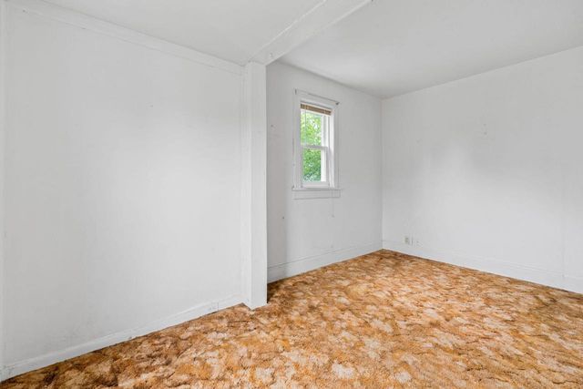 4615 10th AVENUE, Kenosha, WI 53140