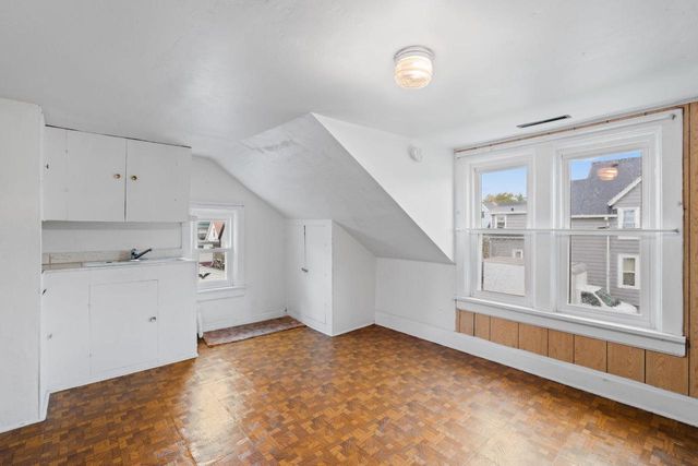 4615 10th AVENUE, Kenosha, WI 53140