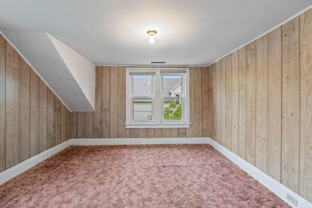 4615 10th AVENUE, Kenosha, WI 53140