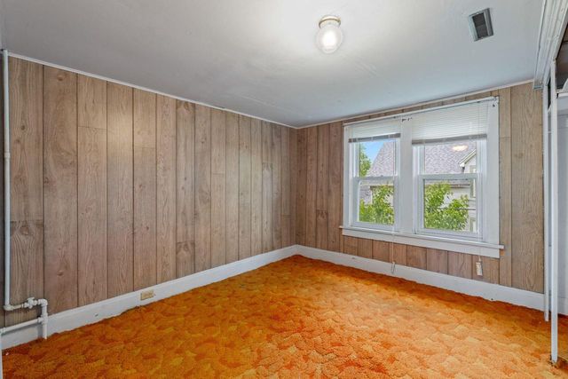 4615 10th AVENUE, Kenosha, WI 53140