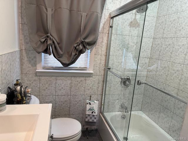 119-05 224th Street, Cambria Heights, NY 11411