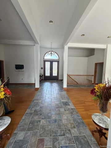 4366 Cordova Drive, York Charter Township, MI 48160