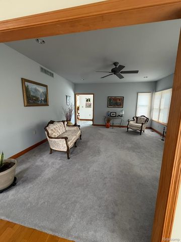 4366 Cordova Drive, York Charter Township, MI 48160
