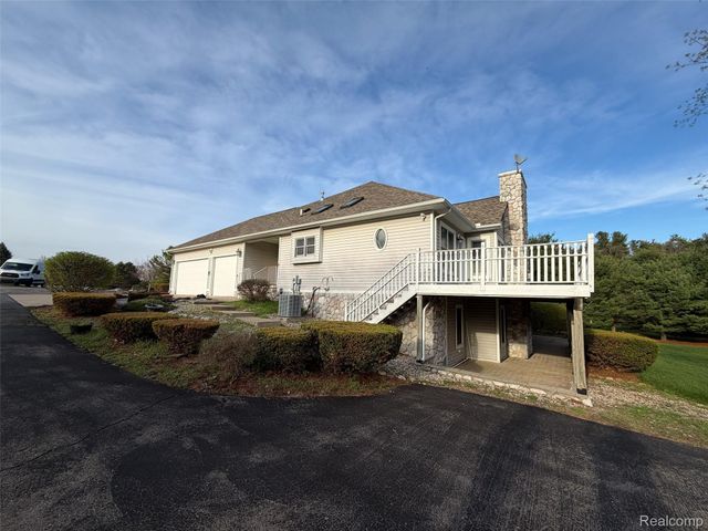 4366 Cordova Drive, York Charter Township, MI 48160