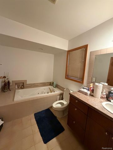 4366 Cordova Drive, York Charter Township, MI 48160