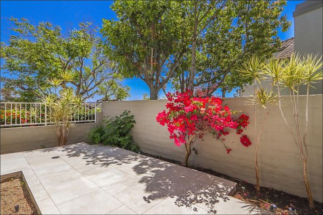 100 Cloudcrest, Aliso Viejo, CA 92656