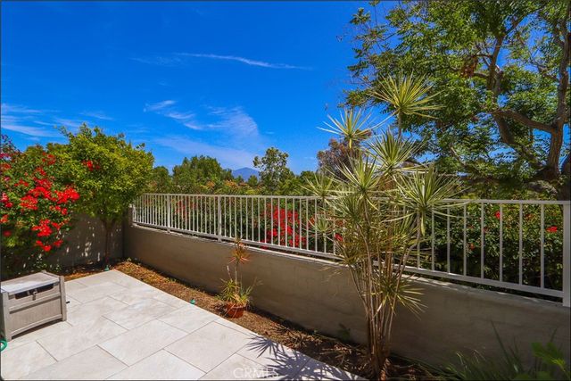 100 Cloudcrest, Aliso Viejo, CA 92656