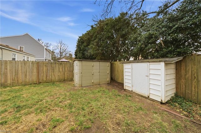 115 Dumont AVE, Norfolk, VA 23505