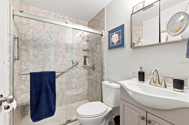 4300 58TH STREET N 1817, Kenneth City, FL 33709