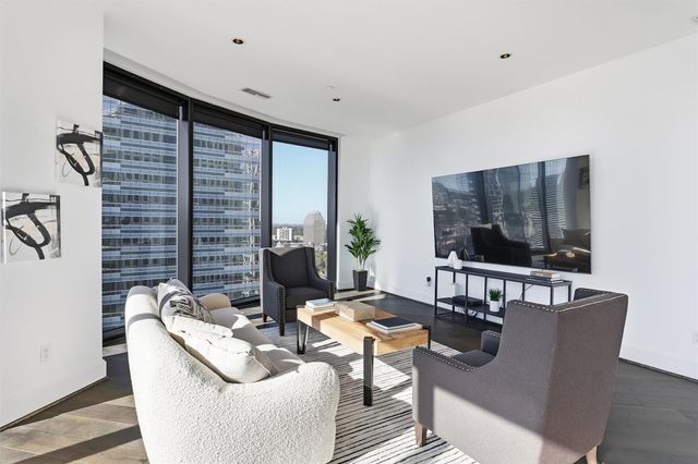 1409 Post Oak Boulevard 2004, Houston, TX 77056