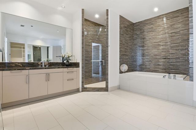 1409 Post Oak Boulevard 2004, Houston, TX 77056