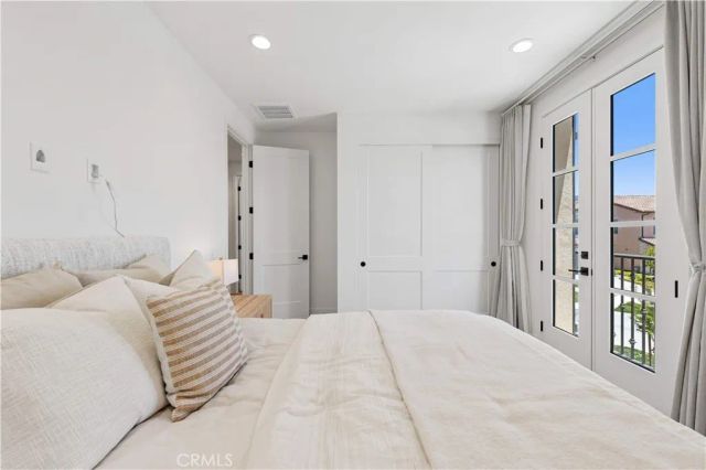 149 Somera, Irvine, CA 92602