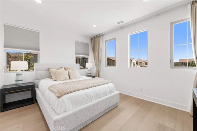 149 Somera, Irvine, CA 92602