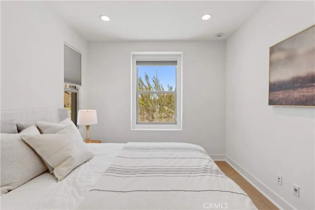 149 Somera, Irvine, CA 92602