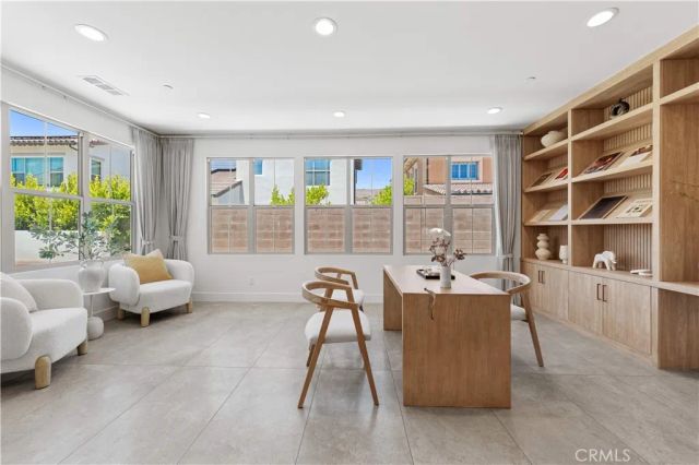 149 Somera, Irvine, CA 92602