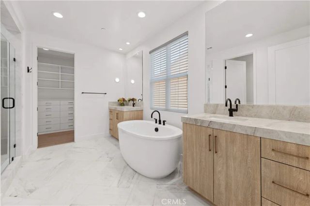 149 Somera, Irvine, CA 92602
