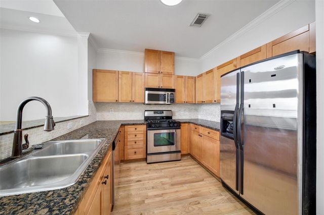 5341 Kiam Street, Houston, TX 77007